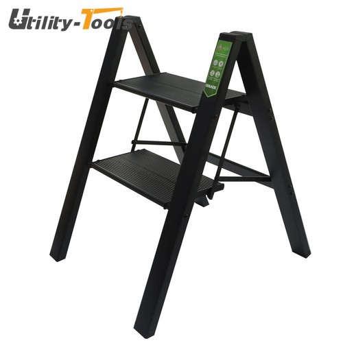 Portable step ladder - 2,